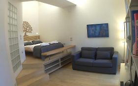 4Ac Apartment